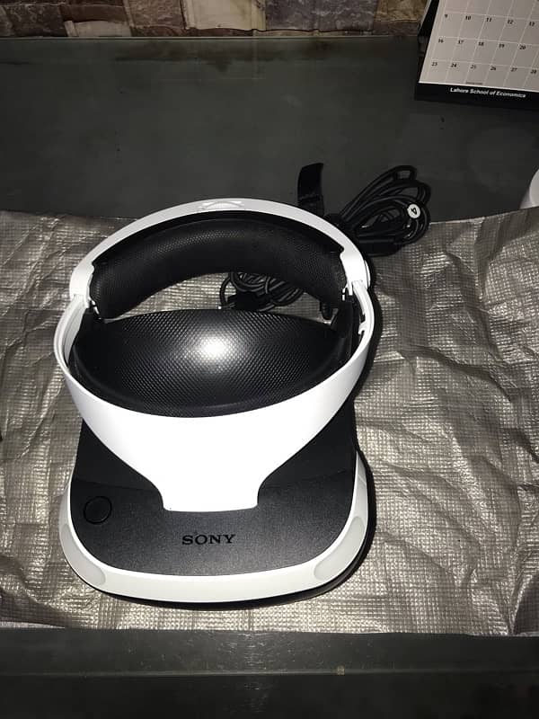 PlayStation VR V2 (Imported from Tokyo) 0