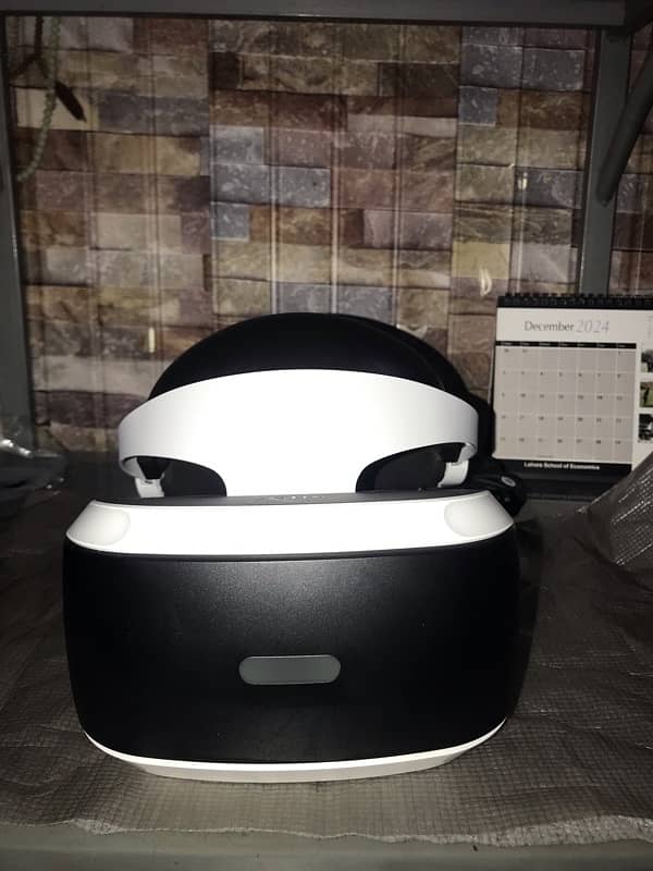 PlayStation VR V2 (Imported from Tokyo) 1