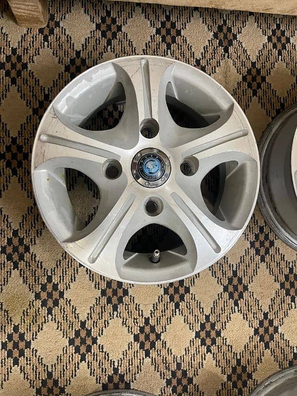 Mehran 12 inch alloys for sale 4