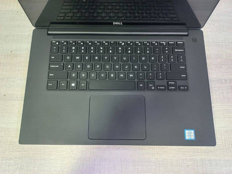 Dell XPS 15 9550 (Touch) 13