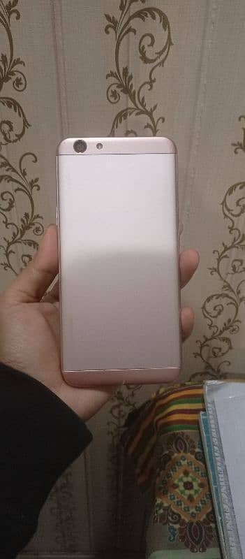 Oppo F1s Pta Approved 10/10 Condition. slightly Used 0