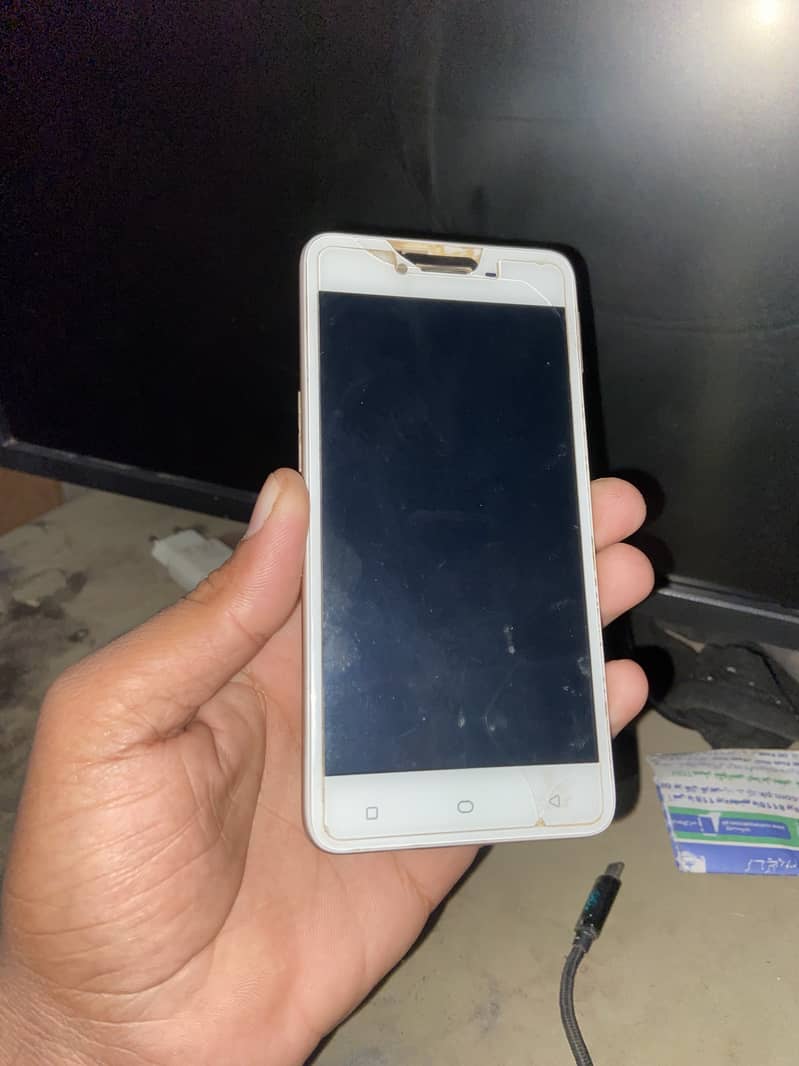 Oppo A37F 6