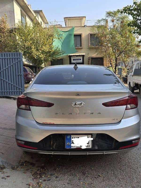 Hyundai Elantra GLS 2021 5