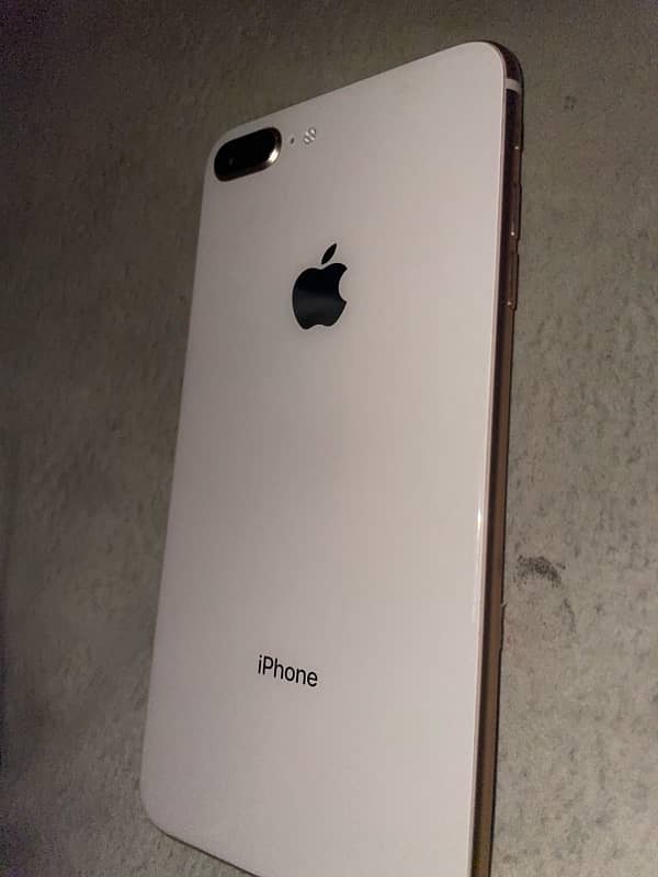 iphone 8 plus 3