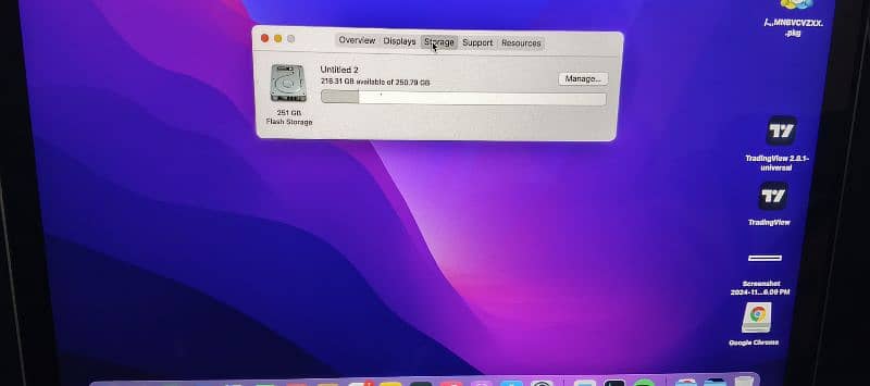 Macbok pro 2015 , 8/265 full ok with original charger . 7