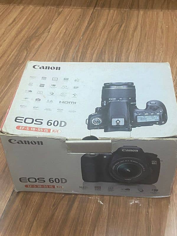 Canon 60d body with box 6