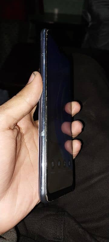 vivo v21e 3