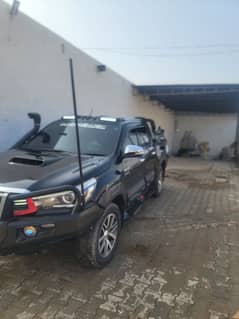 Toyota Hilux  revo v 2016