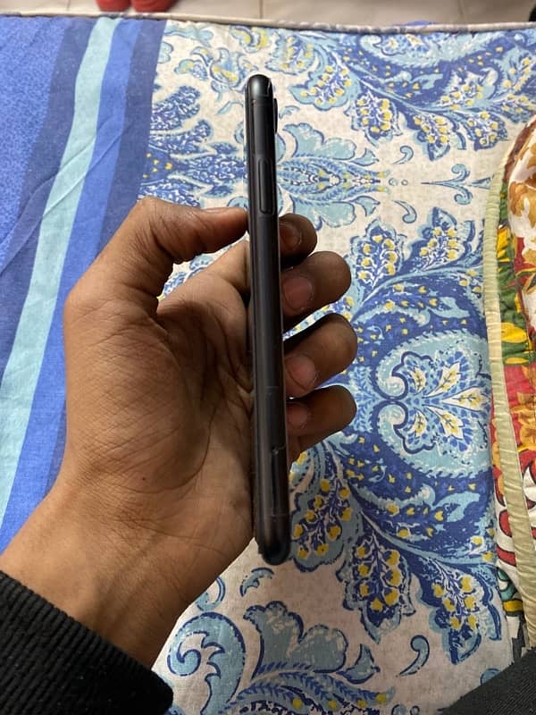 iphone XR water pack 1