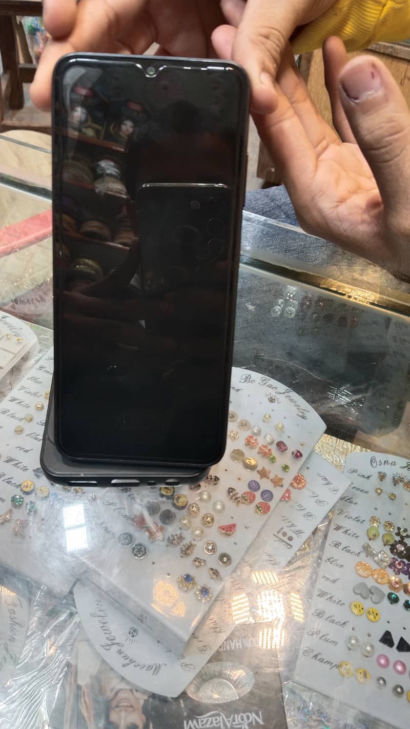 Samsung A05s urjunt sale 2