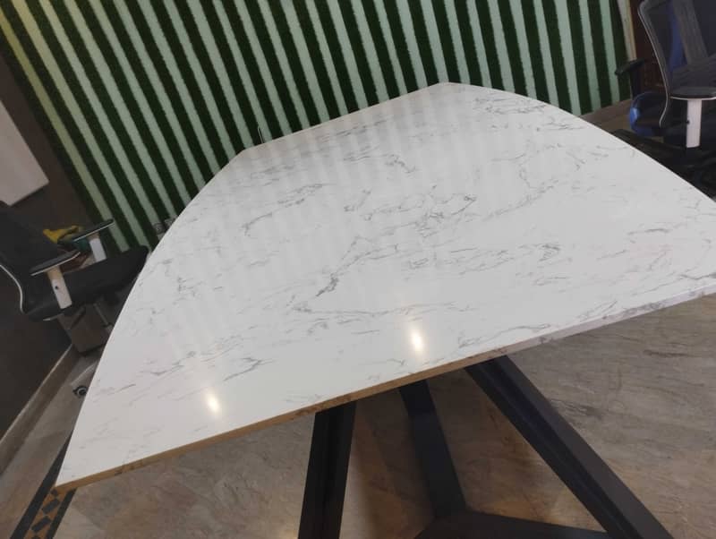 1 Piece Marble Table 9*5 ft 0