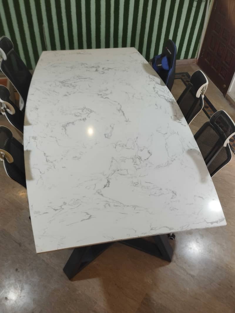 1 Piece Marble Table 9*5 ft 1