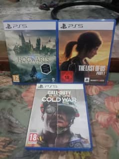 The Last of Us Part 1, Hogwarts Legacy,Call of Duty Black Cold War Ps5