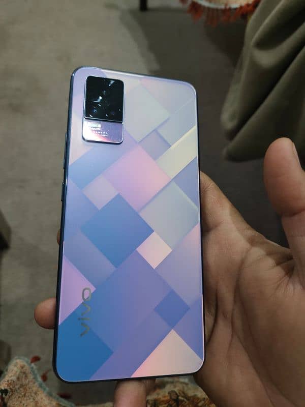 Vivo V21e 1