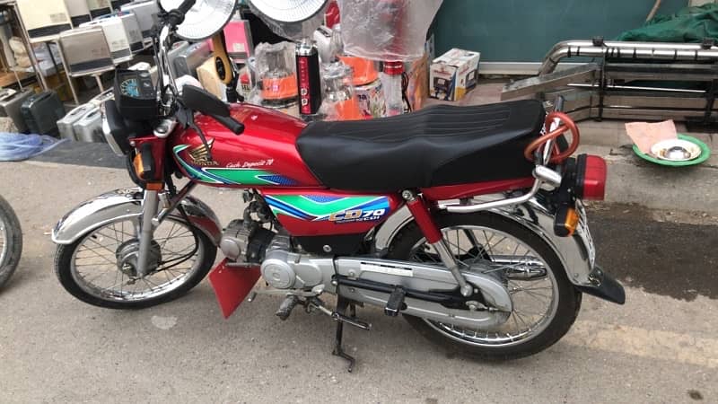 2018 model  honda cd 70 lush condition 0