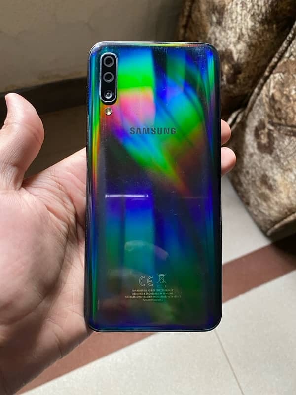 Samsung Galaxy A50 6/128 Dual SIM PTA Approved 0