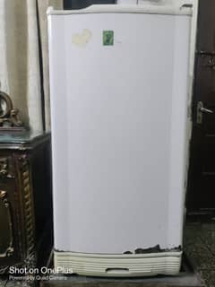 pel fridge perfect condition