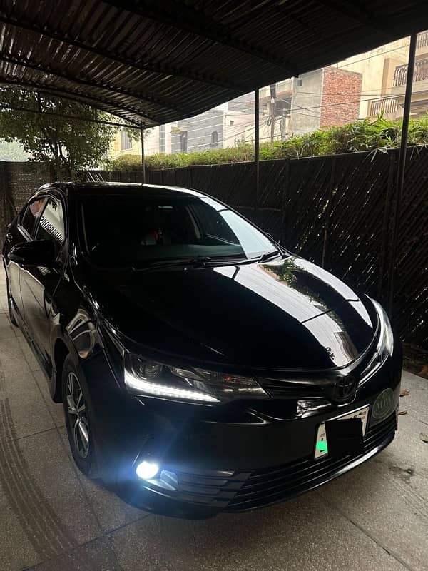 Toyota Corolla Altis Grande 2015 0