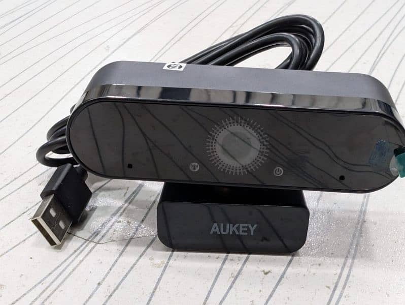 AUKEY 1080 WEBCAM 2