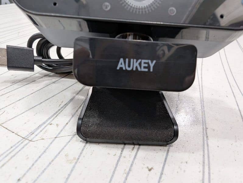 AUKEY 1080 WEBCAM 4