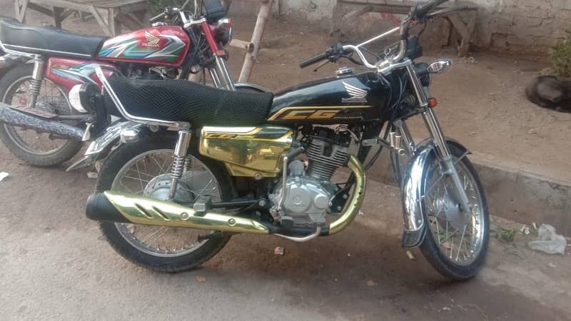 Honda 125 self start 22 model 0