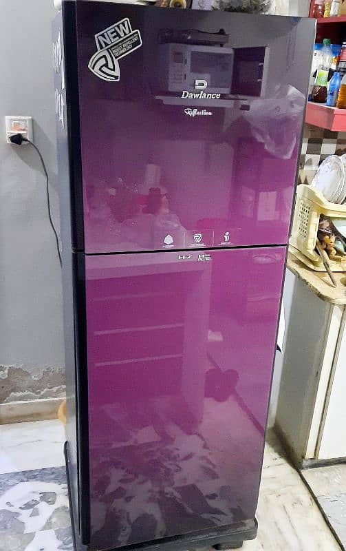 Selling Dawlance Refrigerator 0