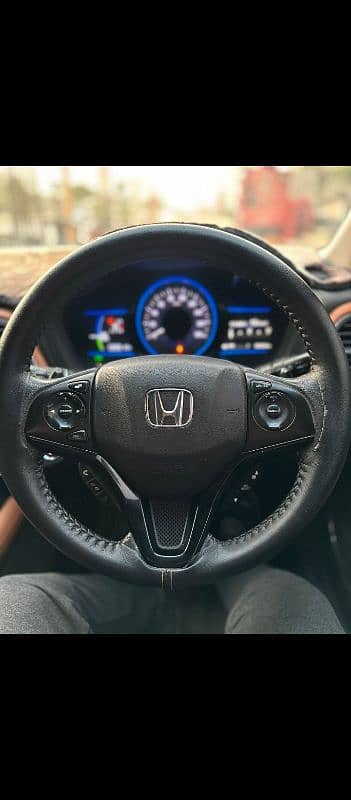 Honda Vezel 2014/17 8