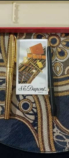 S. t Dupont Paris Gold Pen.