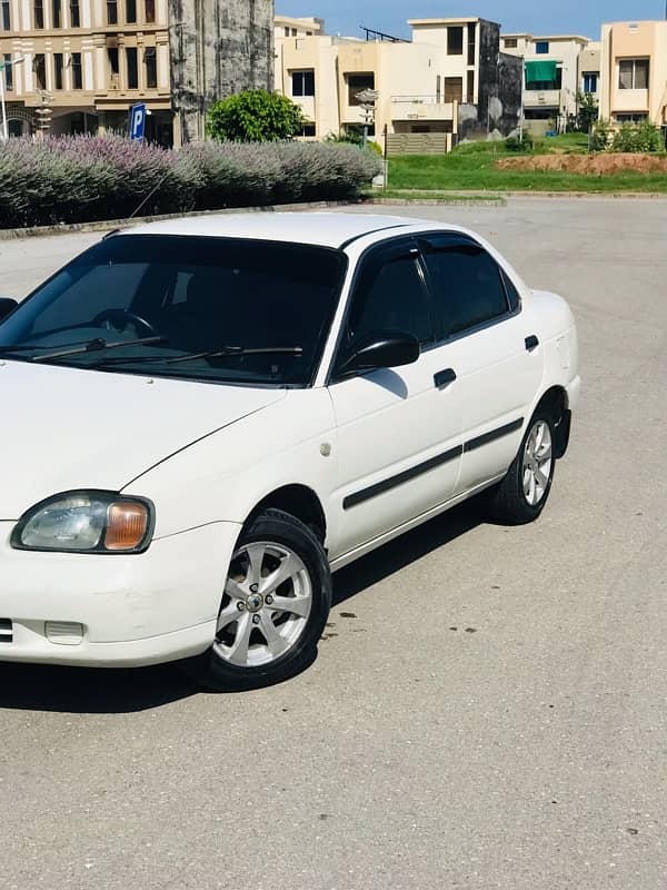 Suzuki Baleno 2004 0