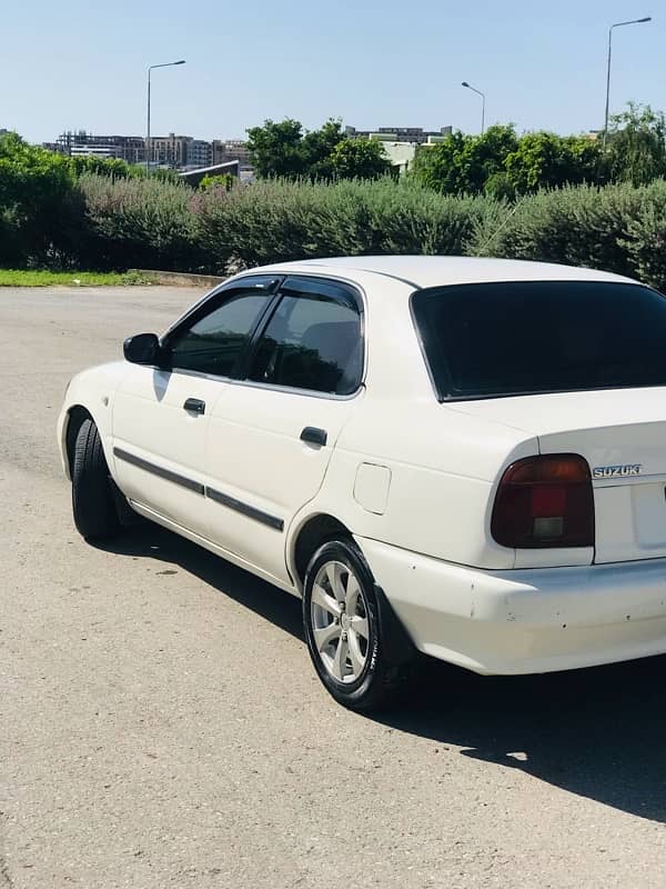 Suzuki Baleno 2004 3