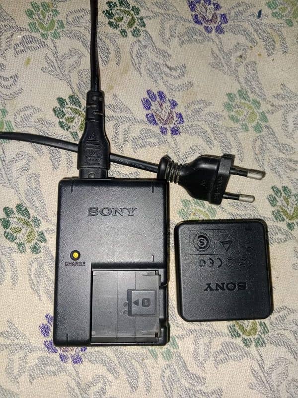 vedio and audio camera for sale. 4