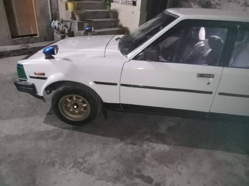 Toyota corolla 82 18