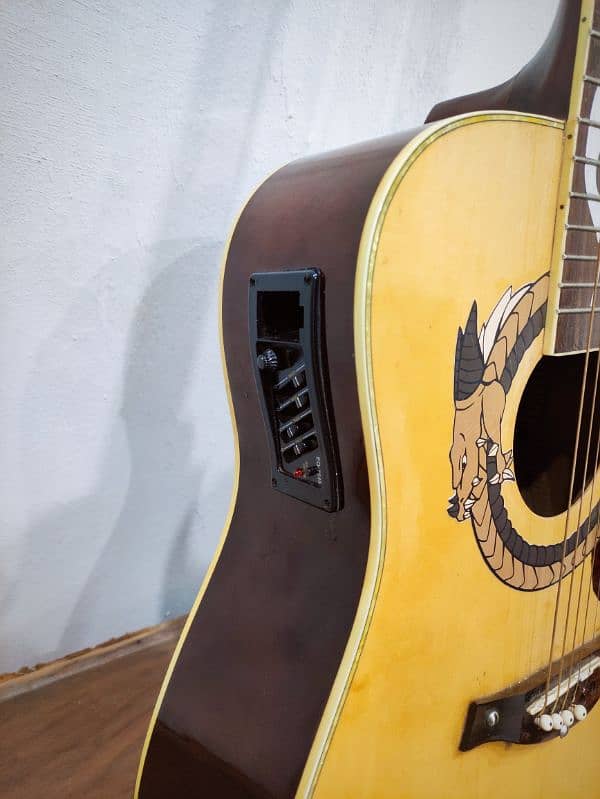 Acoustic Guitar with Attached Amplifier connected Device & Bag & pick 2