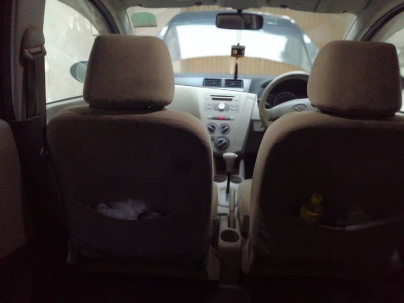 Daihatsu Mira 2010/13 5