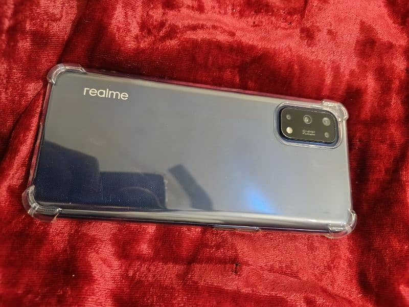 realme 7 pro 8/128 with all original accessories 3