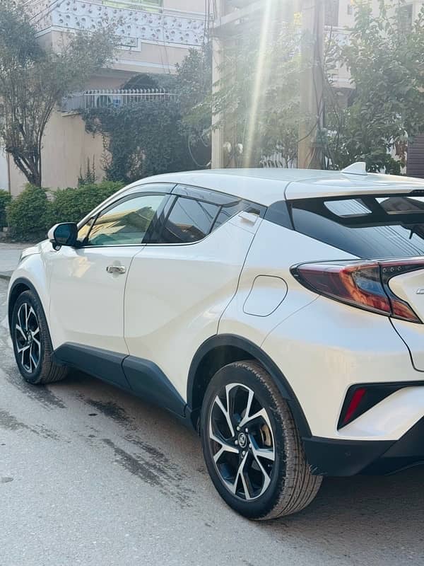 Toyota C-HR 2018 3