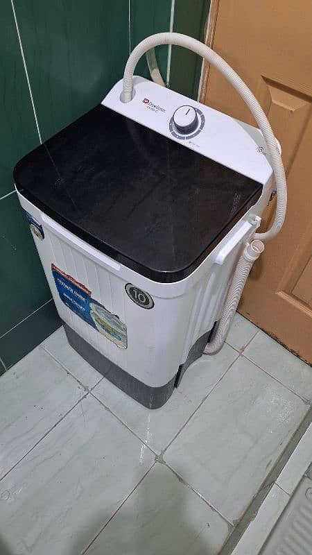 Dawlance Spinner Dryer and Venus Washing machine 2