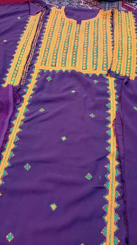 Balochi 3-pieces Dress (Mahi Pusht) 1