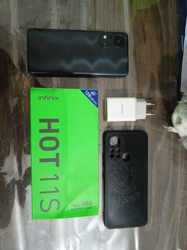 Infinix Hot 11s 8