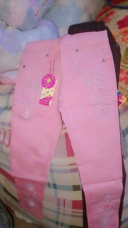 I want to sell new baby girl pants and used metres 6