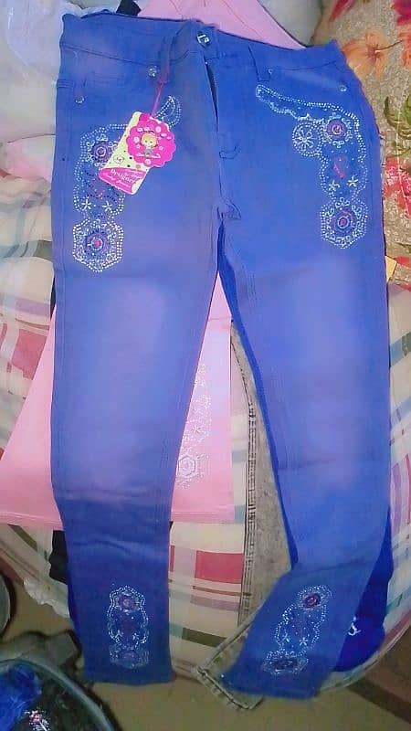 I want to sell new baby girl pants and used metres 8