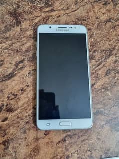 Galaxy J7 2016