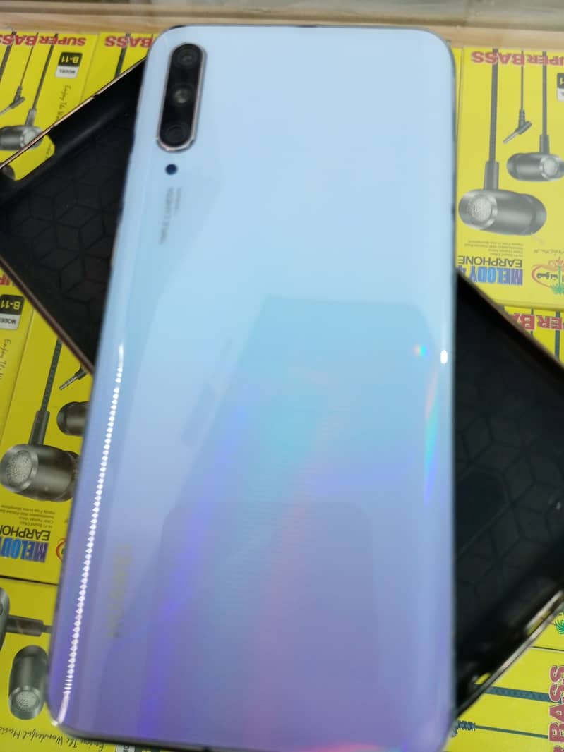 Huawei Y9s 6 128 All ok 1