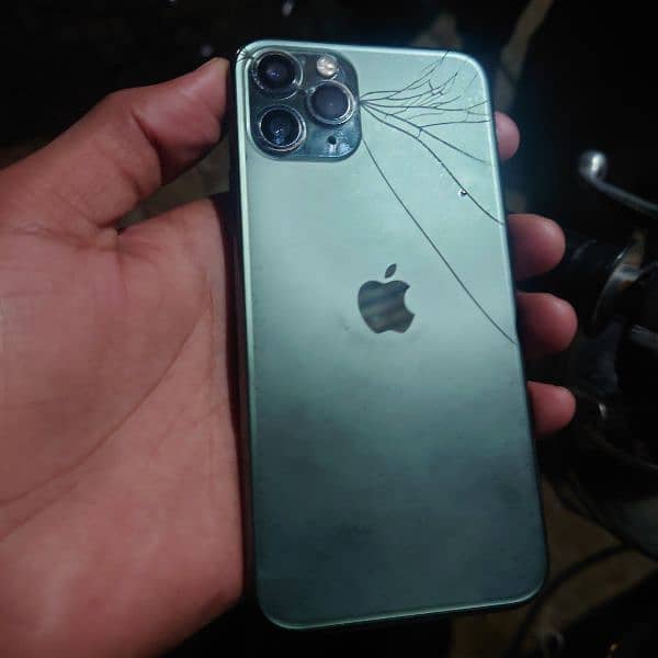 iphone 11 pro green color 128 gb 4