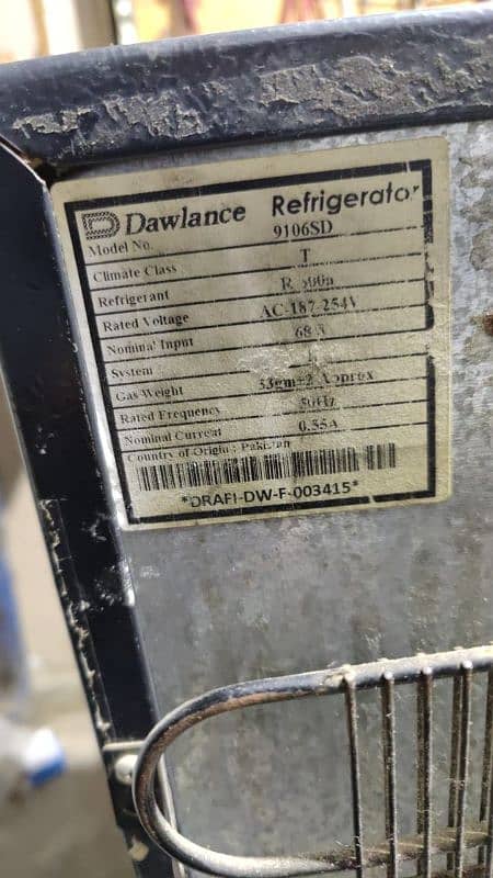 Dawlance mini fridge 6cf aone condition 2