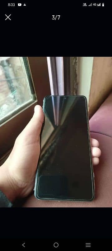 VIVO V27E 8/8  256 4