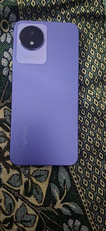 vivo y02t brand new condition mobile all is OK. 3