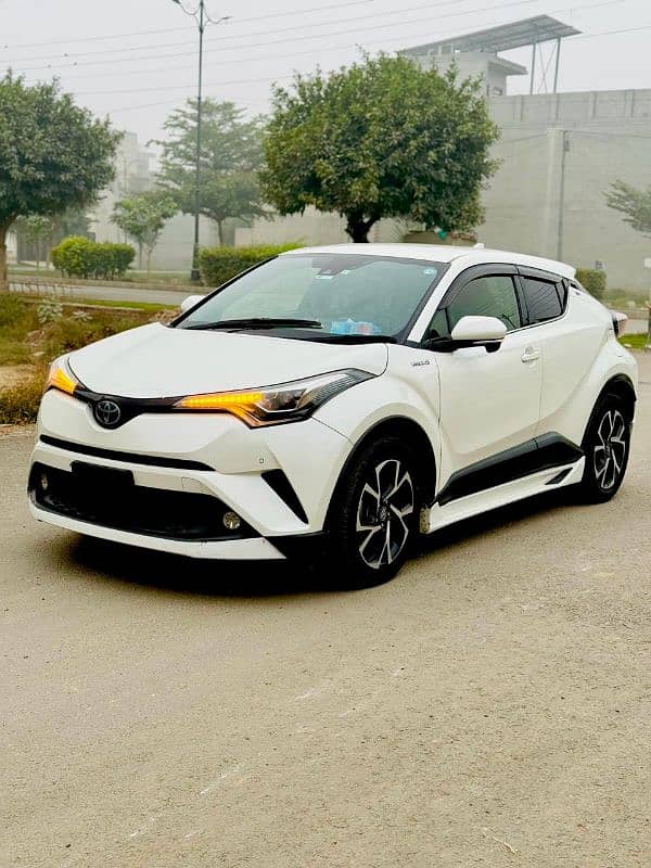 Toyota C-HR 2017 2