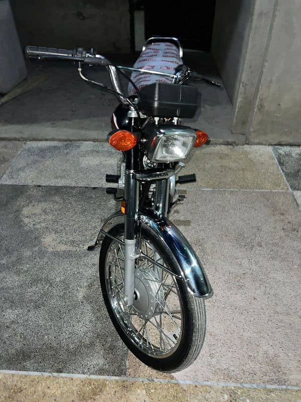 HONDA CG 125 - Model 2023/2024 8