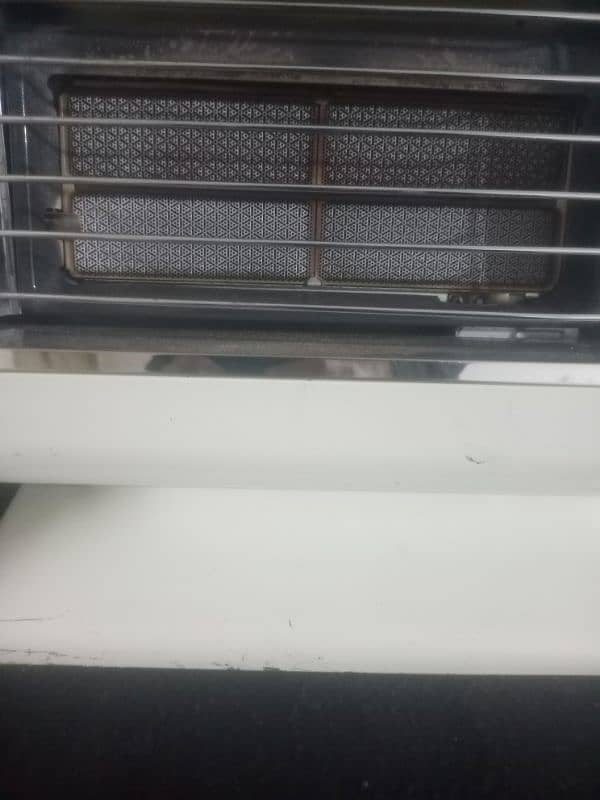 Rinnai gas heater 813 Automatic 1